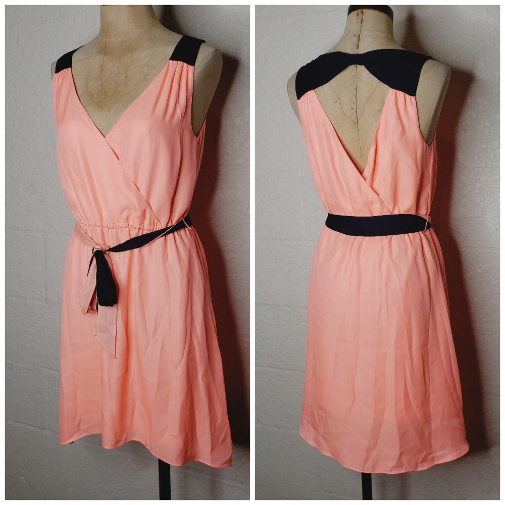 NWT AEO Bow Tie Accent Fit and Flare Dress XS - Picture 1 of 13